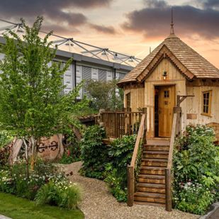 Chelsea Magical Hideaway