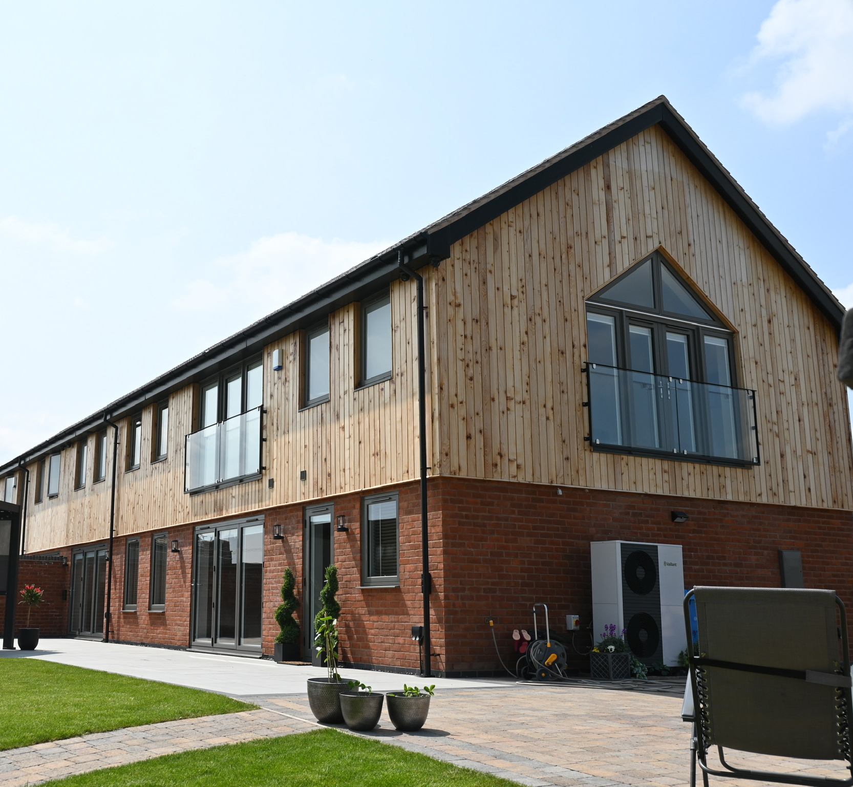 Timber Clad House JF (1)