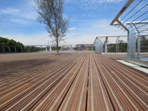 Gripdeck Travelodge Balau2 3