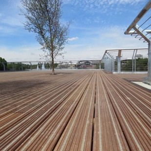 Gripdeck Travelodge Balau2 (1) (1)